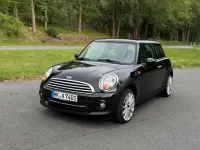 Gebraucht Mini Cooper D 112 PS (82 kW) 2011 Schwarz Kleinwagen