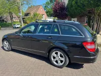 Gebraucht Mercedes C180 Avantgarde 156 PS (114 kW) 2009 Schwarz Kombi