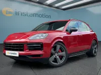 Gebraucht Porsche Cayenne 475 PS (349 kW) 2024 Rot SUV