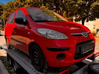 Gebraucht Hyundai i10 67 PS (49 kW) 2009 Rot Kleinwagen