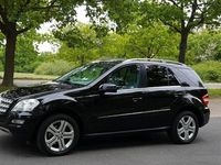 Gebraucht Mercedes ML350 231 PS (169 kW) 2010 Schwarz SUV