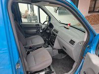 Second-hand Ford Transit 101 CP (74 kW) 2005 Albastru Monovolum