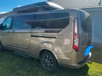 Gebraucht Ford Tourneo 170 PS (125 kW) 2018 Braun Van / Kleinbus