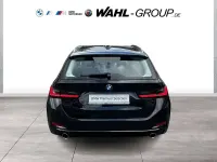 Gebraucht BMW 318 Sport Line 156 PS (114 kW) 2023 Schwarz Kombi