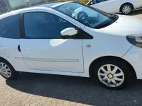 Gebraucht Renault Twingo 75 PS (55 kW) 2011 Weiß Kleinwagen