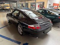 Gebraucht Porsche 911 Carrera 4 320 PS (235 kW) 2002 Schwarzmetallic Coupé