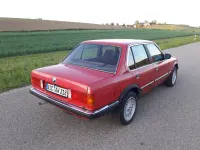 Gebraucht BMW 318 Basis 102 PS (75 kW) 1987 Rot Limousine