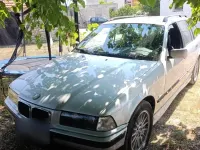 Gebraucht BMW 320 150 PS (110 kW) 1998 Grau Kombi