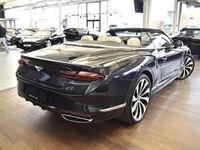 Gebraucht Bentley Continental 681 PS (500 kW) 2026 Blau Cabrio