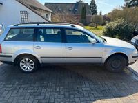 Gebraucht VW Passat 131 PS (96 kW) 2001 Silber Kombi