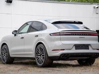 Neu Porsche Cayenne 354 PS (260 kW) 2025 Grau SUV