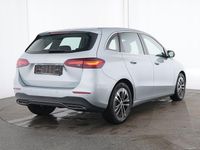 Gebraucht Mercedes B180 Progressive 116 PS (85 kW) 2025 Silber Van / Kleinbus