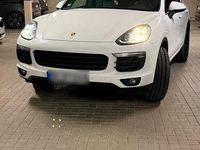 Gebraucht Porsche Cayenne 262 PS (192 kW) 2015 Weiß SUV