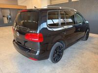 Gebraucht VW Touran Match 105 PS (77 kW) 2012 Schwarz Van / Kleinbus