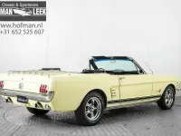 Gebraucht Ford V8 1966 Gelb Cabrio