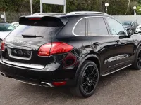 Gebraucht Porsche Cayenne 245 PS (180 kW) 2012 Schwarz SUV