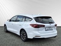 Neu Ford Focus Titanium 116 PS (85 kW) 2026 Weiß Limousine