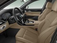Gebraucht BMW 745e 394 PS (289 kW) 2021 Schwarz Limousine
