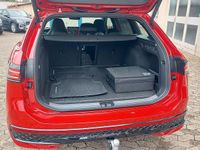 Second-hand VW Passat R-line 272 CP (200 kW) 2025 Roșu Berlinǎ