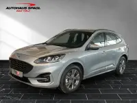 Usado Ford Kuga ST-Line 150 HP (110 kW) 2023 Prateado SUV