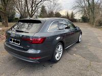 Gebraucht Audi A4 Sport 150 PS (110 kW) 2018 Grau Kombi