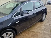 Używany Opel Astra 110 KM (80 kW) 2014 Czarny Kombi