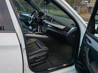 Gebraucht BMW X5 M50 381 PS (280 kW) 2015 Weiß SUV