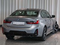 Gebraucht BMW 330e M Sport 184 PS (135 kW) 2023 Skyscraper grau Limousine