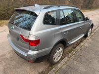 Gebraucht BMW X3 150 PS (110 kW) 2009 Blau SUV