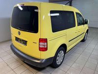 Gebraucht VW Caddy Trendline 109 PS (80 kW) 2011 Sunny yellow Van / Kleinbus