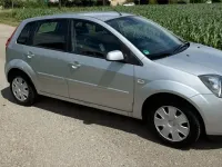 Gebraucht Ford Fiesta 70 PS (51 kW) 2008 Silber Kleinwagen