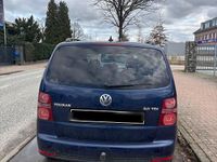 Gebraucht VW Touran 140 PS (102 kW) 2008 Blau Van / Kleinbus