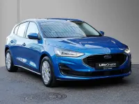 Gebraucht Ford Focus Cool & Connect 101 PS (74 kW) 2022 Blau Limousine