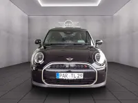 Gebraucht Mini Cooper S Favoured 204 PS (150 kW) 2024 Midnight black ii Kleinwagen