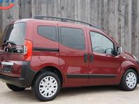 Gebraucht Peugeot TePee 75 PS (55 kW) 2012 Rot Limousine