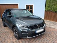Gebraucht VW T-Roc Active 150 PS (110 kW) 2021 Grau SUV