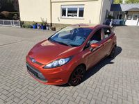 Gebraucht Ford Fiesta 60 PS (44 kW) 2009 Orange Kleinwagen