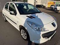 Gebraucht Peugeot 206+ Basis 75 PS (55 kW) 2009 Weiß Kleinwagen