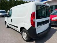Gebraucht Opel Combo 95 PS (69 kW) 2016 Weiß Van / Kleinbus
