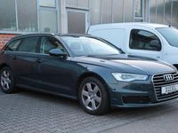 Gebraucht Audi A6 Ambiente 190 PS (139 kW) 2015 Blau Kombi