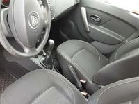 Gebraucht Dacia Sandero 90 PS (66 kW) 2013 Perlmuttschwarz Kleinwagen