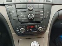 Gebraucht Opel Insignia Design Edition 140 PS (102 kW) 2012 Grau Limousine