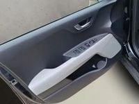 Gebraucht Kia Stonic Spirit 101 PS (74 kW) 2025 Schneeweiss SUV