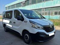 Gebraucht Renault Trafic 95 PS (69 kW) 2017 Weiß Van / Kleinbus