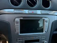 Gebraucht Ford S-MAX 140 PS (102 kW) 2026 Silber Van / Kleinbus