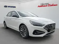 Gebraucht Hyundai i30 GO! 120 PS (88 kW) 2024 Serenity white Limousine