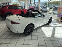 Neu Mazda MX5 Homura-Line 132 PS (97 kW) 2026 Arctic white Cabrio
