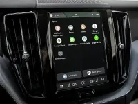 Używany Volvo XC60 197 KM (144 kW) 2024 Szary SUV