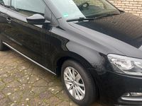 Gebraucht VW Polo 75 PS (55 kW) 2017 Schwarz Kleinwagen