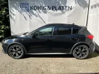 Second-hand Ford Focus Active X 150 CP (110 kW) 2020 Negru Berlinǎ